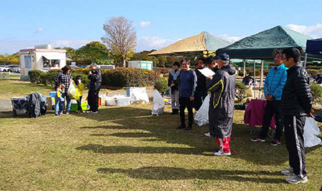 第9回秋のレクリエーション淀川河川公園にて（ソフトボール＆BBQ）