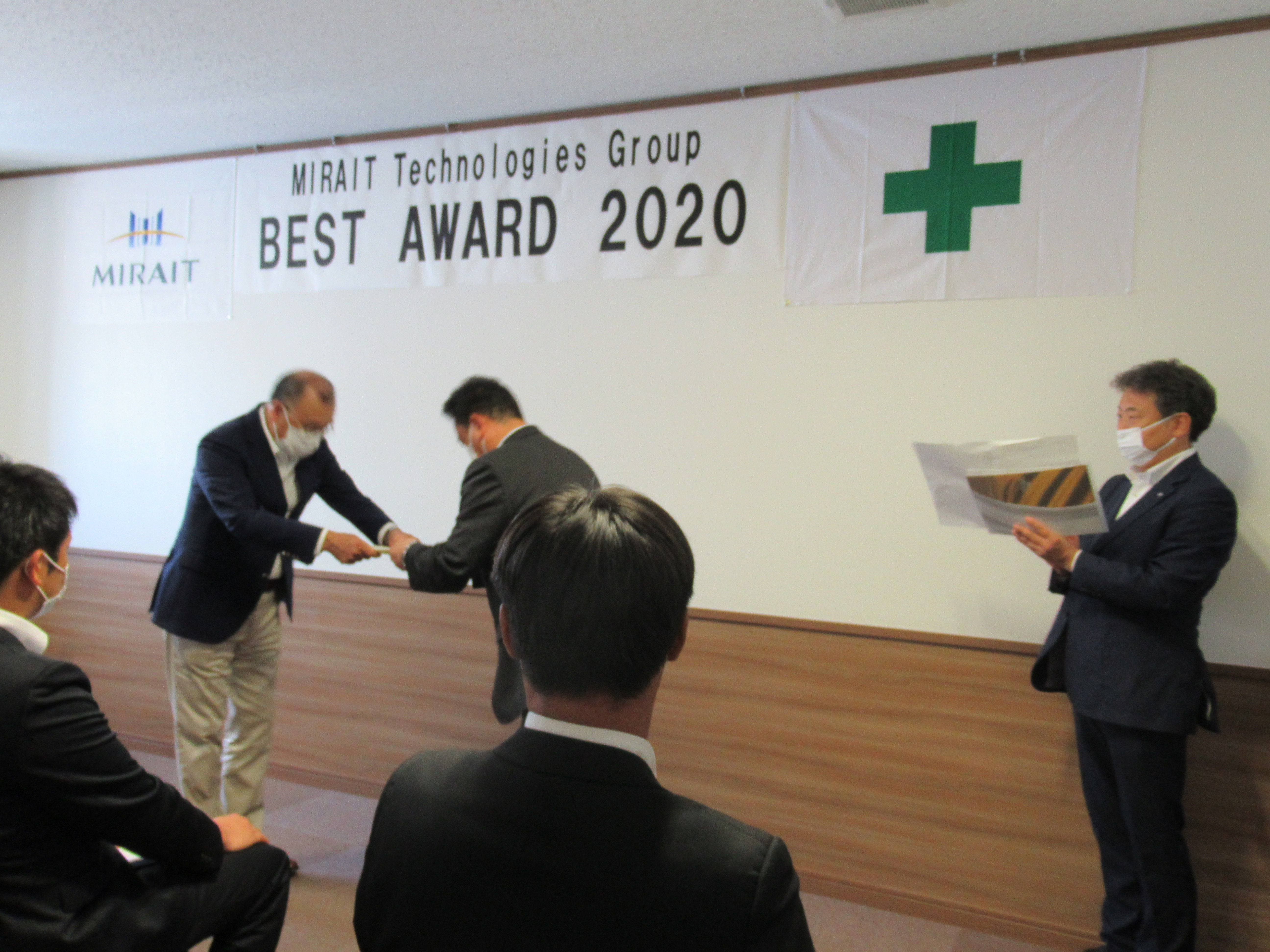 2020年6月8日　松原本社・和歌山技術センタで2020年度ベストアワード表彰式が行われました。