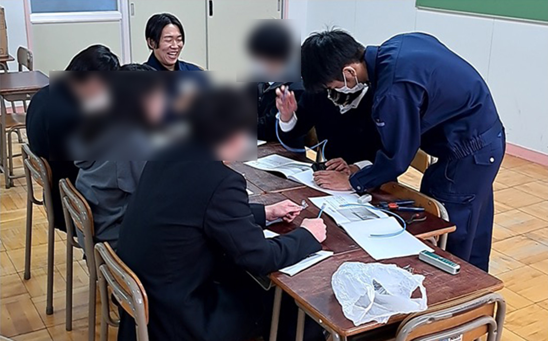 採用topics ～大阪緑涼高等学校にて「体験型企業ガイダンス」を実施！
