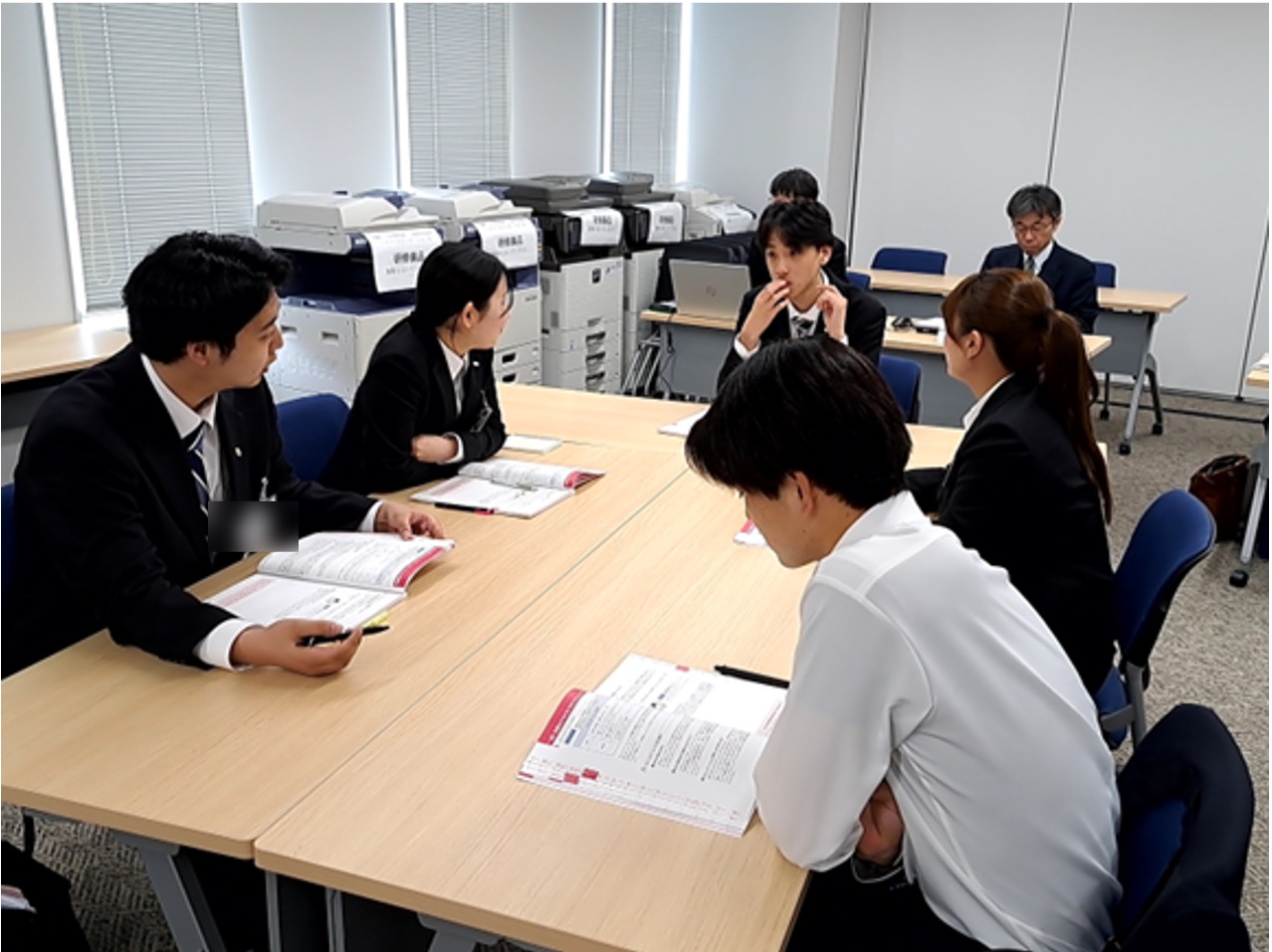 採用topics   令和8年度入社新入社員研修　～紹介①～