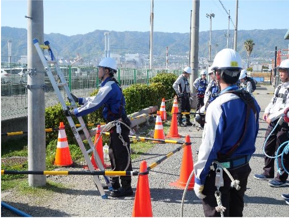 採用topics   令和8年度入社新入社員研修　～紹介①～